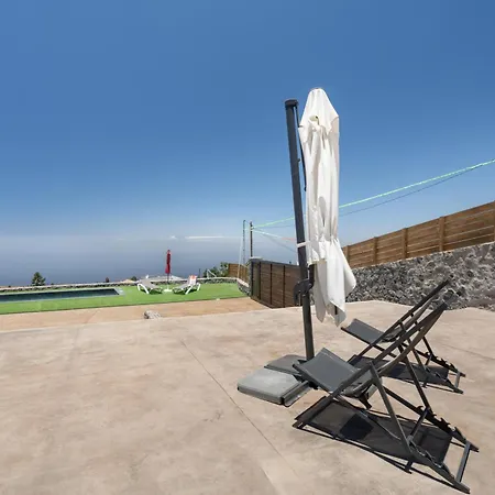 Luxury La Cueva Del Guanche منزل ريفي