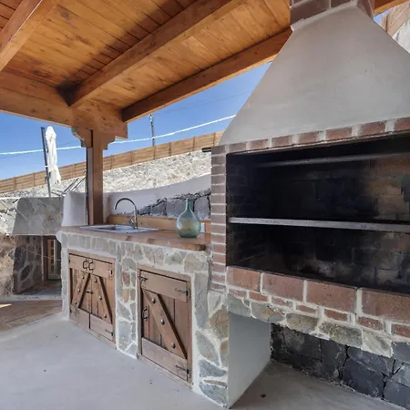 Luxury La Cueva Del Guanche منزل ريفي أذيخي