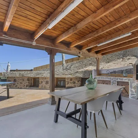 Luxury La Cueva Del Guanche منزل ريفي