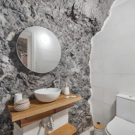 Luxury La Cueva Del Guanche منزل ريفي